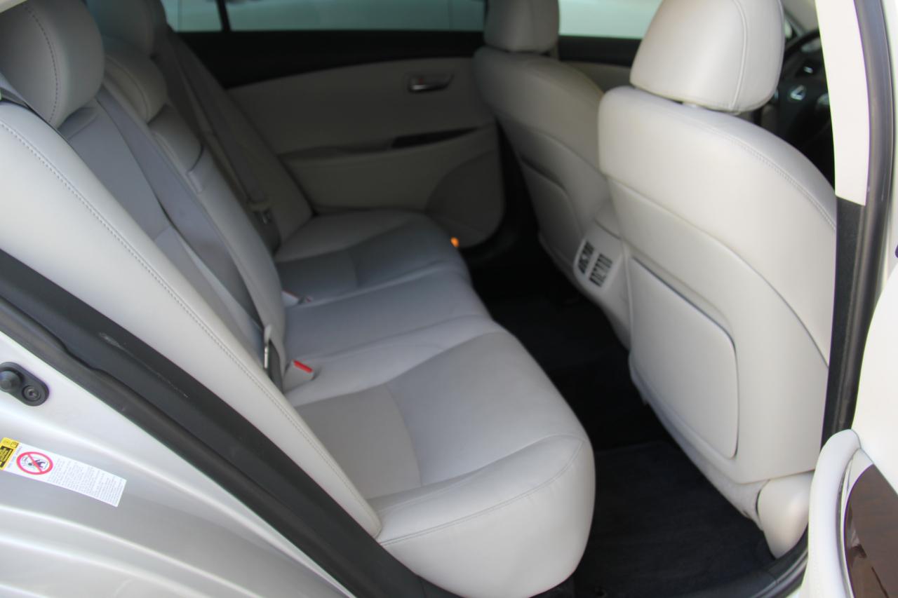 Lexus ES 350 Sedan 2012