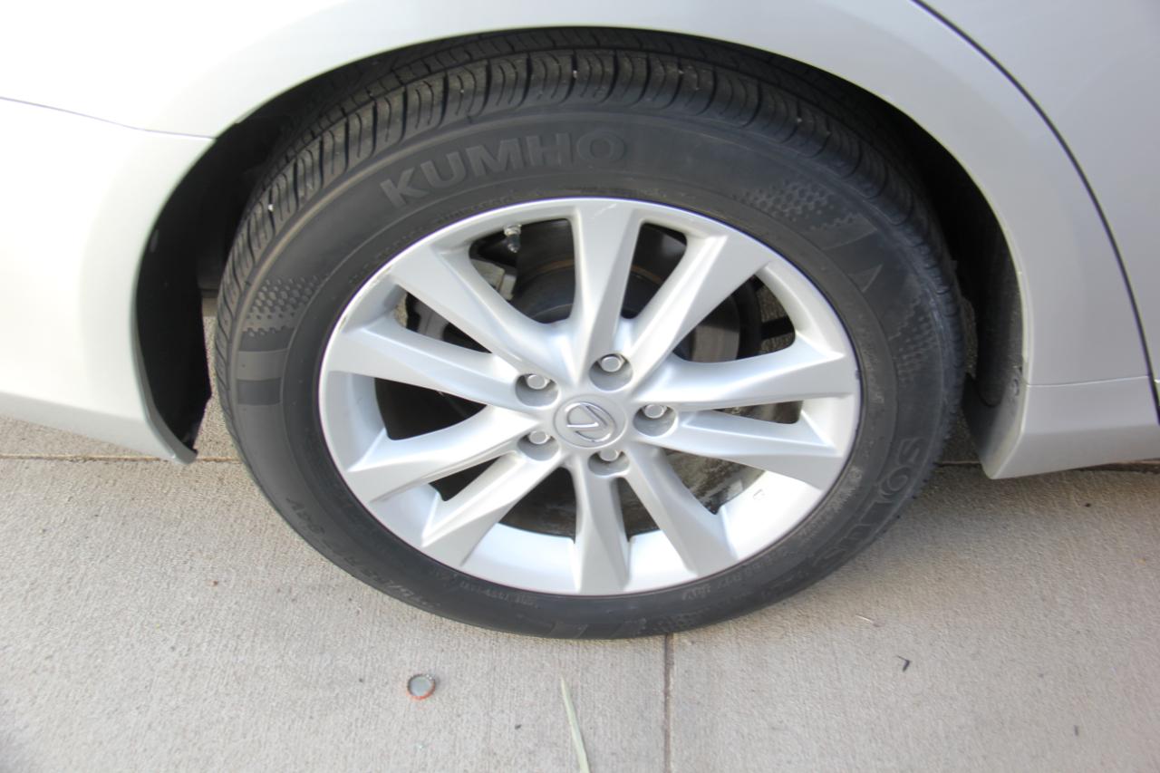 Lexus ES 350 Sedan 2012