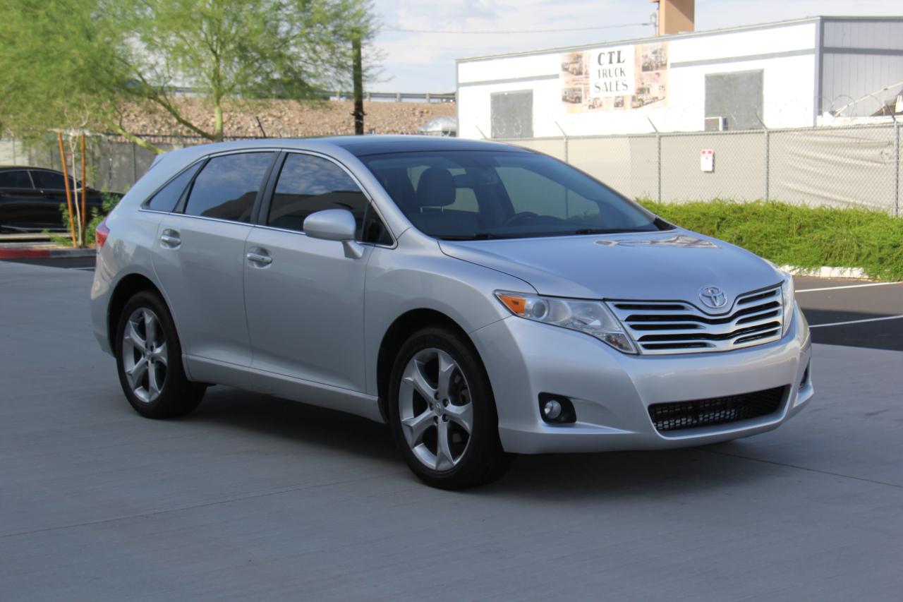 Toyota Venza FWD V6 2011
