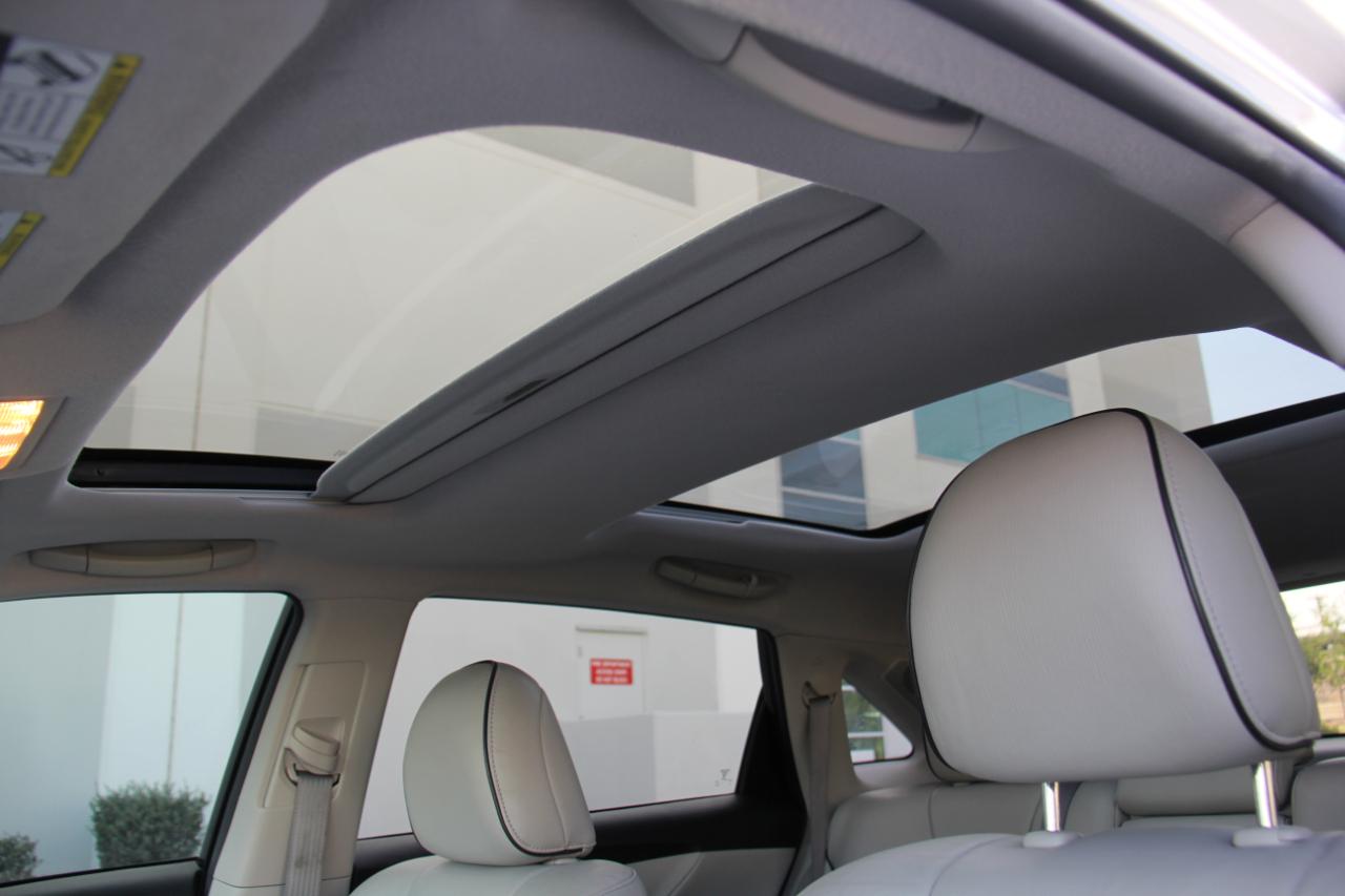 Toyota Venza FWD V6 2011