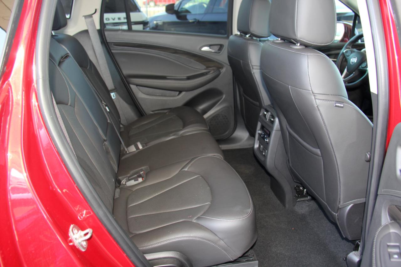 Buick Envision  2020