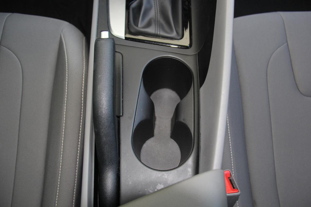 Hyundai Elantra SEL 2024