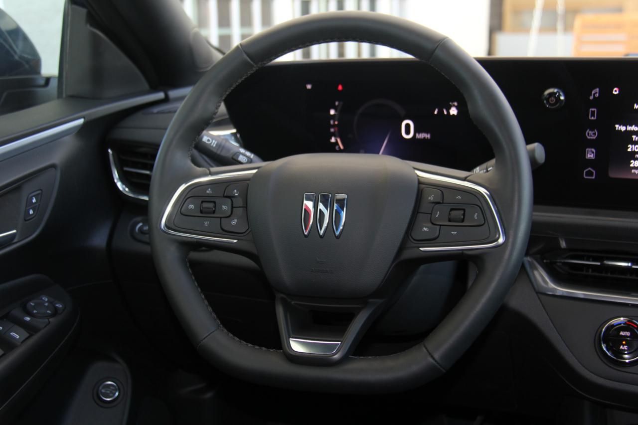 Buick Envista photo 11
