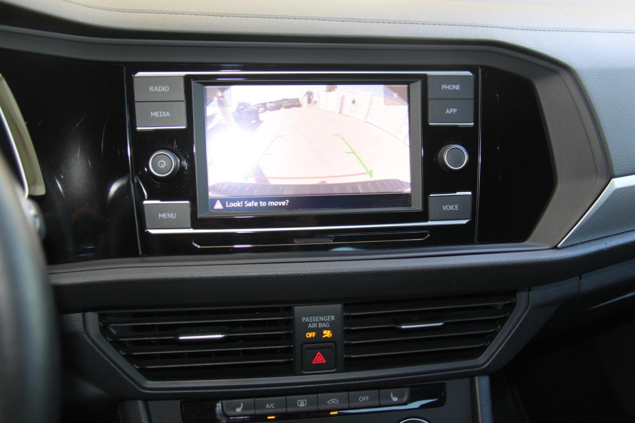 Volkswagen Jetta Sport 2024