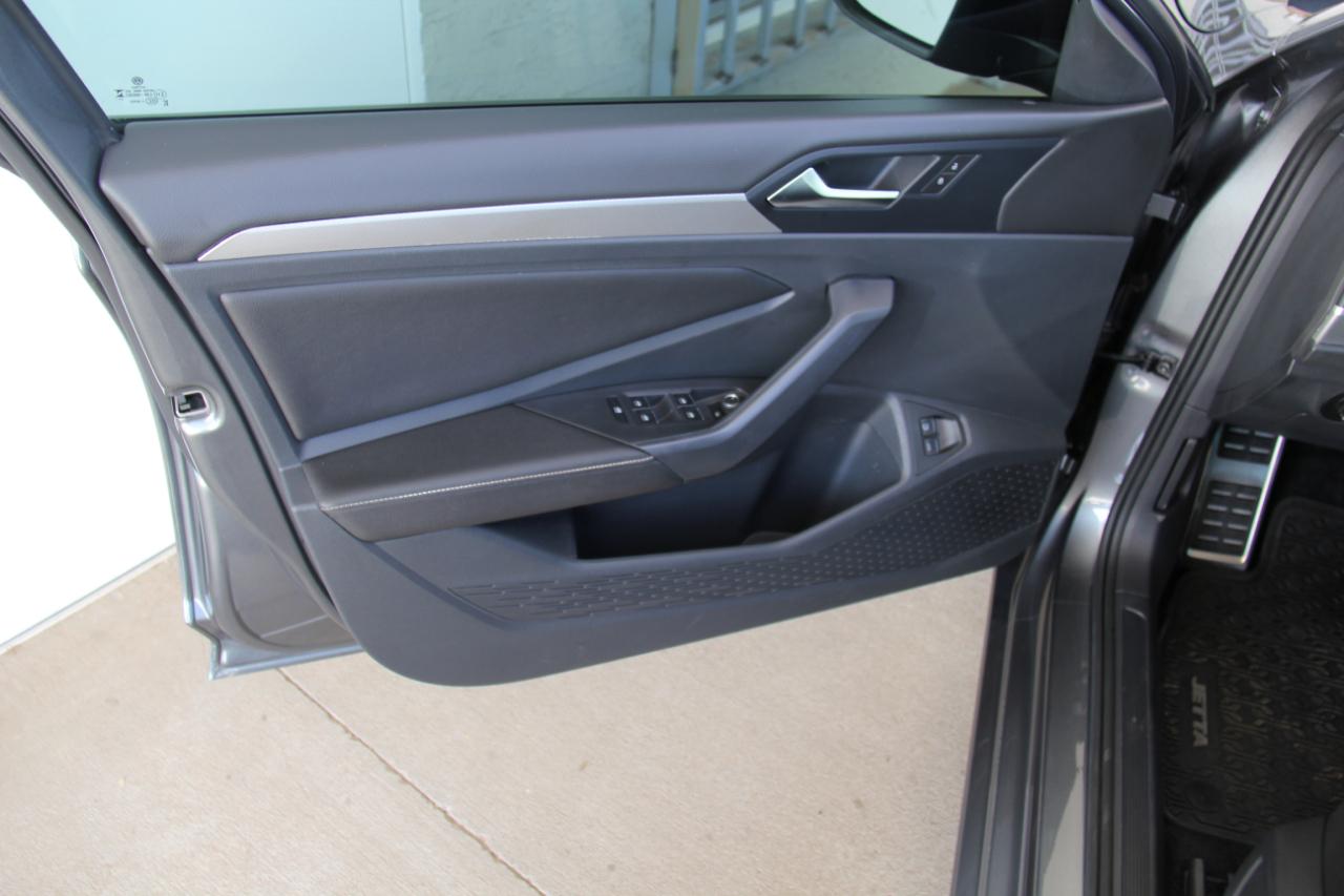 Volkswagen Jetta Sport 2024