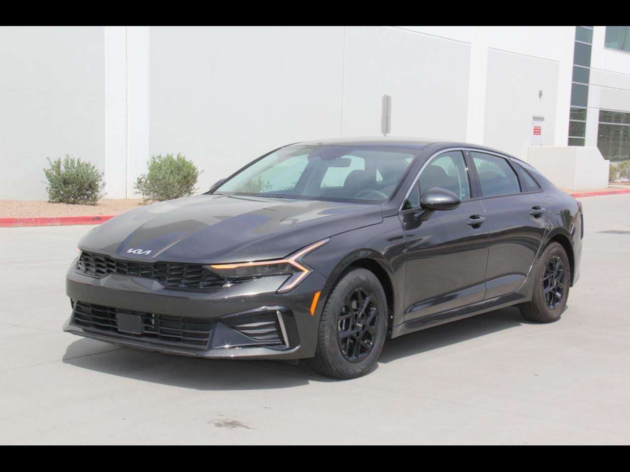 Kia K5 LXS 2026