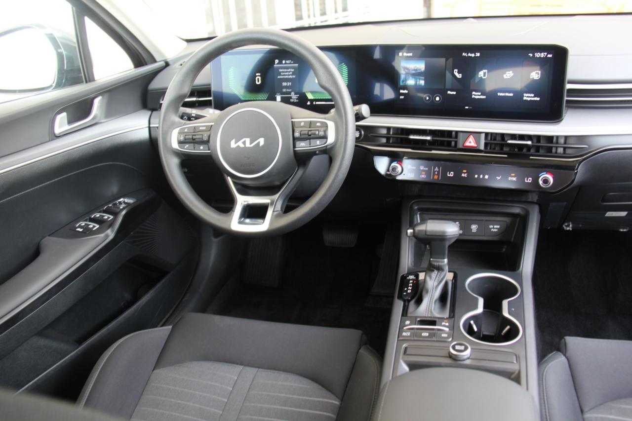 Kia K5 LXS 2026