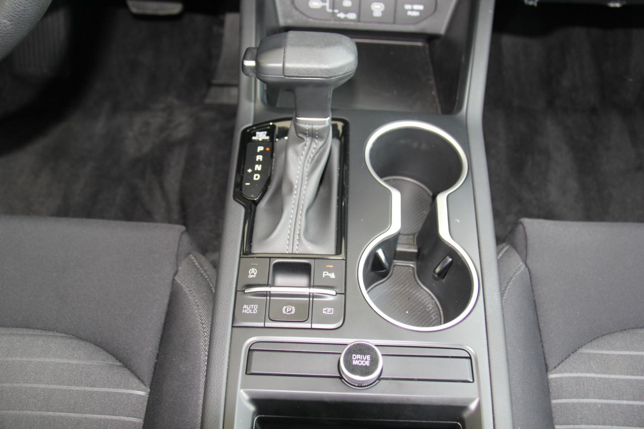 Kia K5 LXS 2026