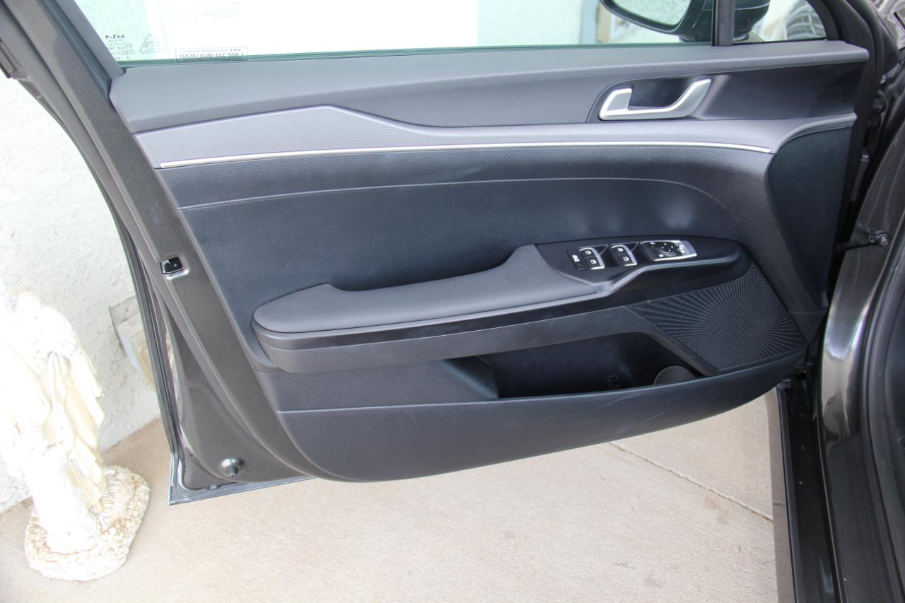Kia K5 LXS 2026
