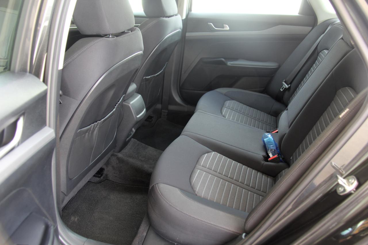 Kia K5 LXS 2026