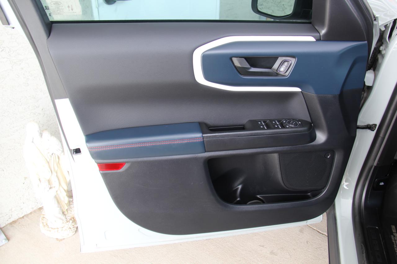 Ford Bronco Sport  2023