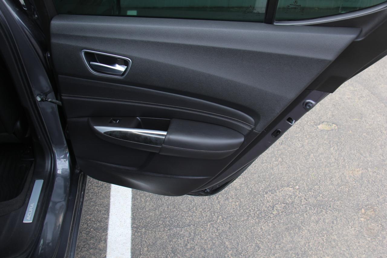 Acura TLX Base 2.4L 2020