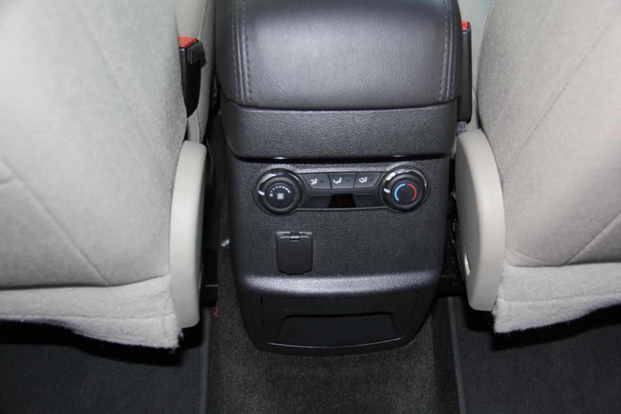 Ford Explorer XLT FWD 2015