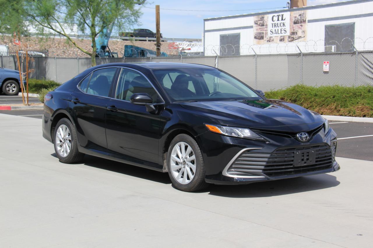 Toyota Camry LE 2023