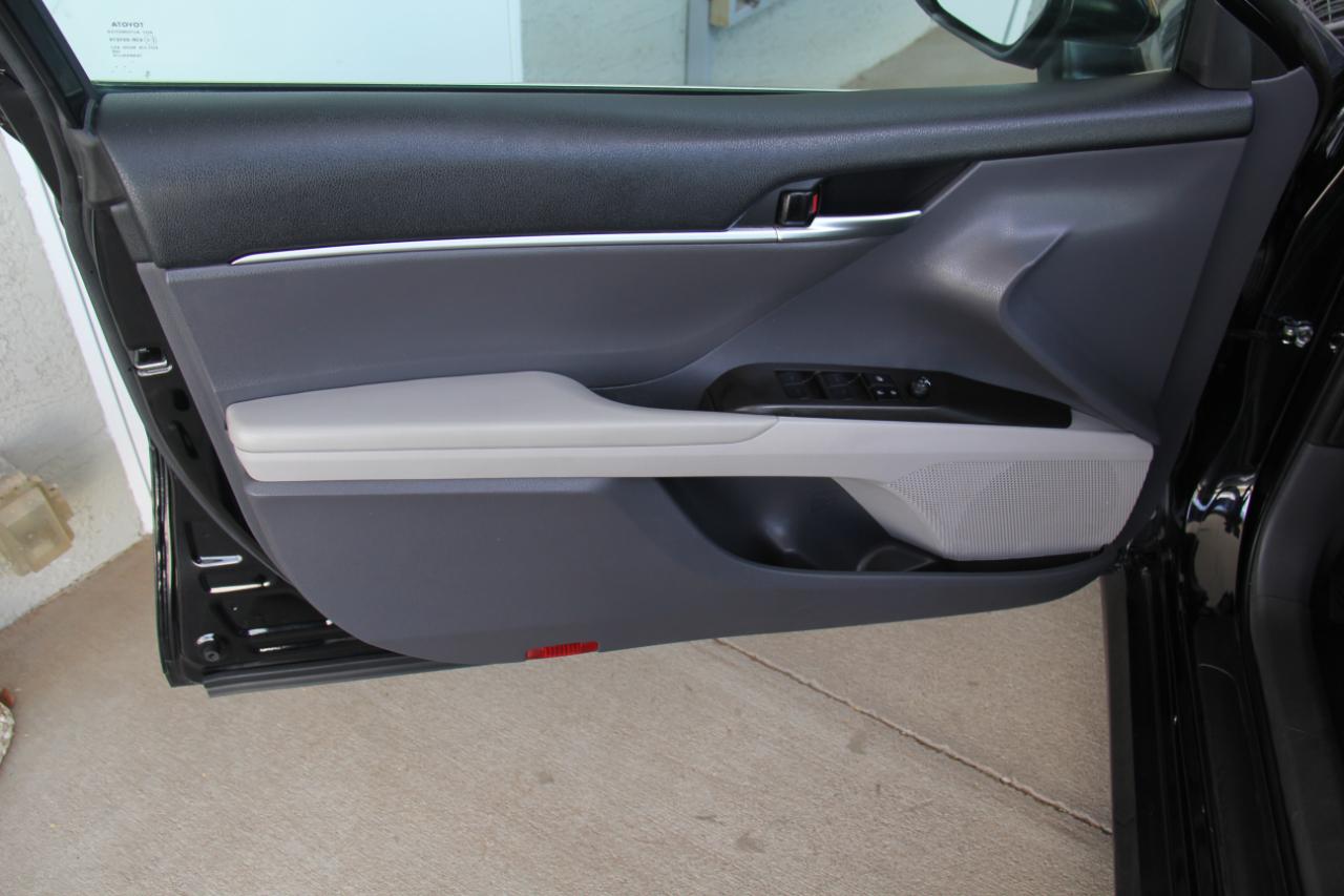 Toyota Camry LE 2023