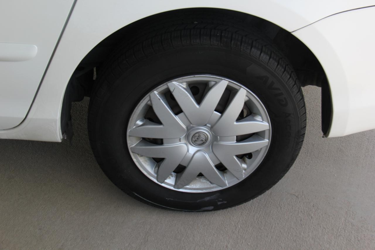 Toyota Sienna CE FWD 7-Passenger 2007