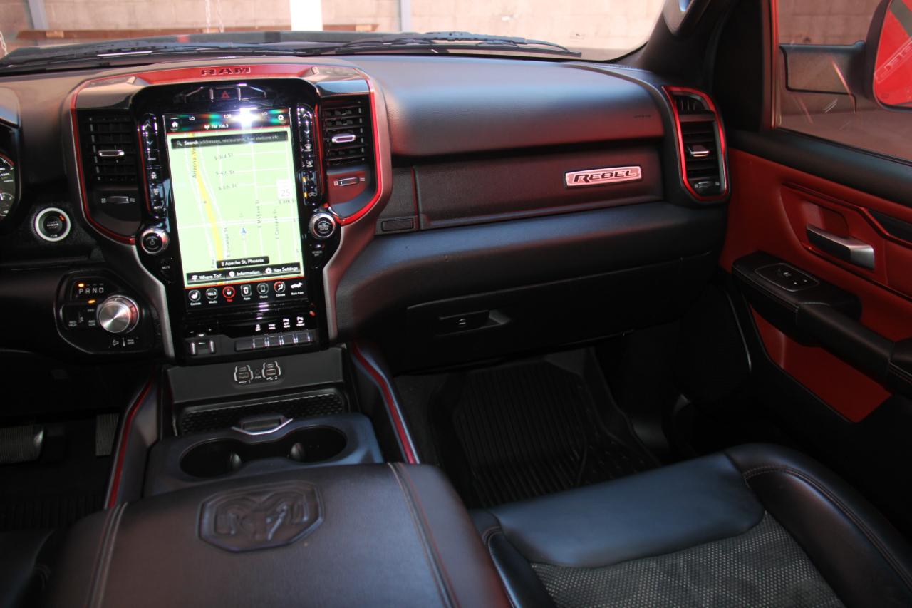 RAM 1500 Rebel Crew Cab SB 4WD 2020