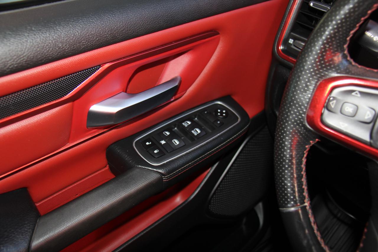 RAM 1500 Rebel Crew Cab SB 4WD 2020