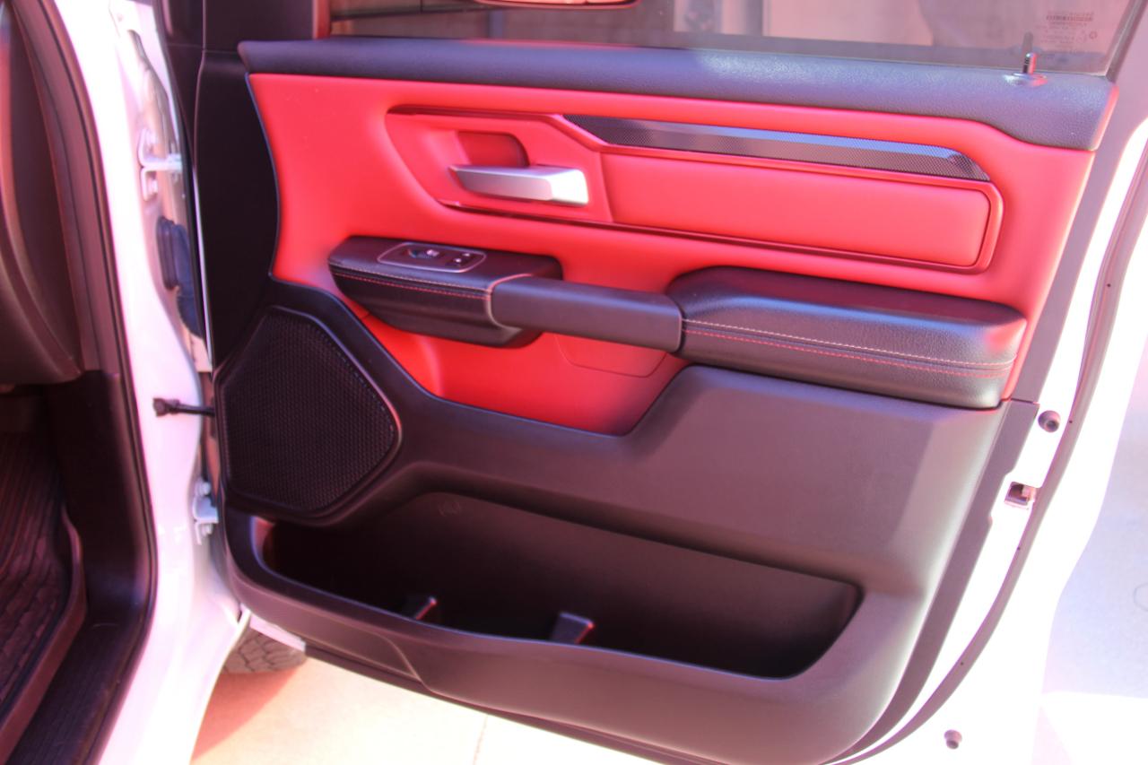 RAM 1500 Rebel Crew Cab SB 4WD 2020