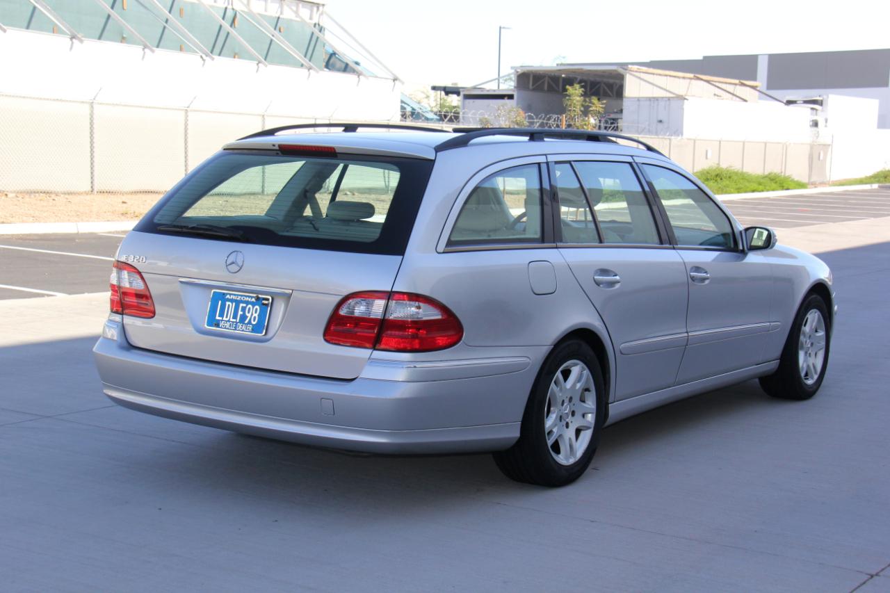 Mercedes-Benz E-Class photo 5
