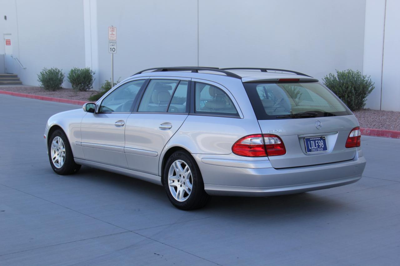 Mercedes-Benz E-Class photo 7