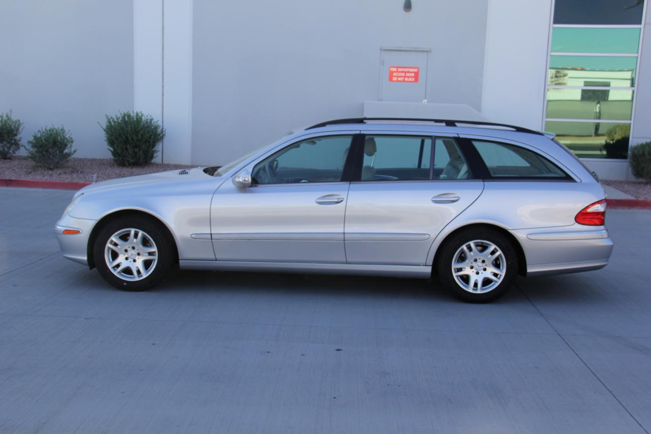 Mercedes-Benz E-Class photo 8