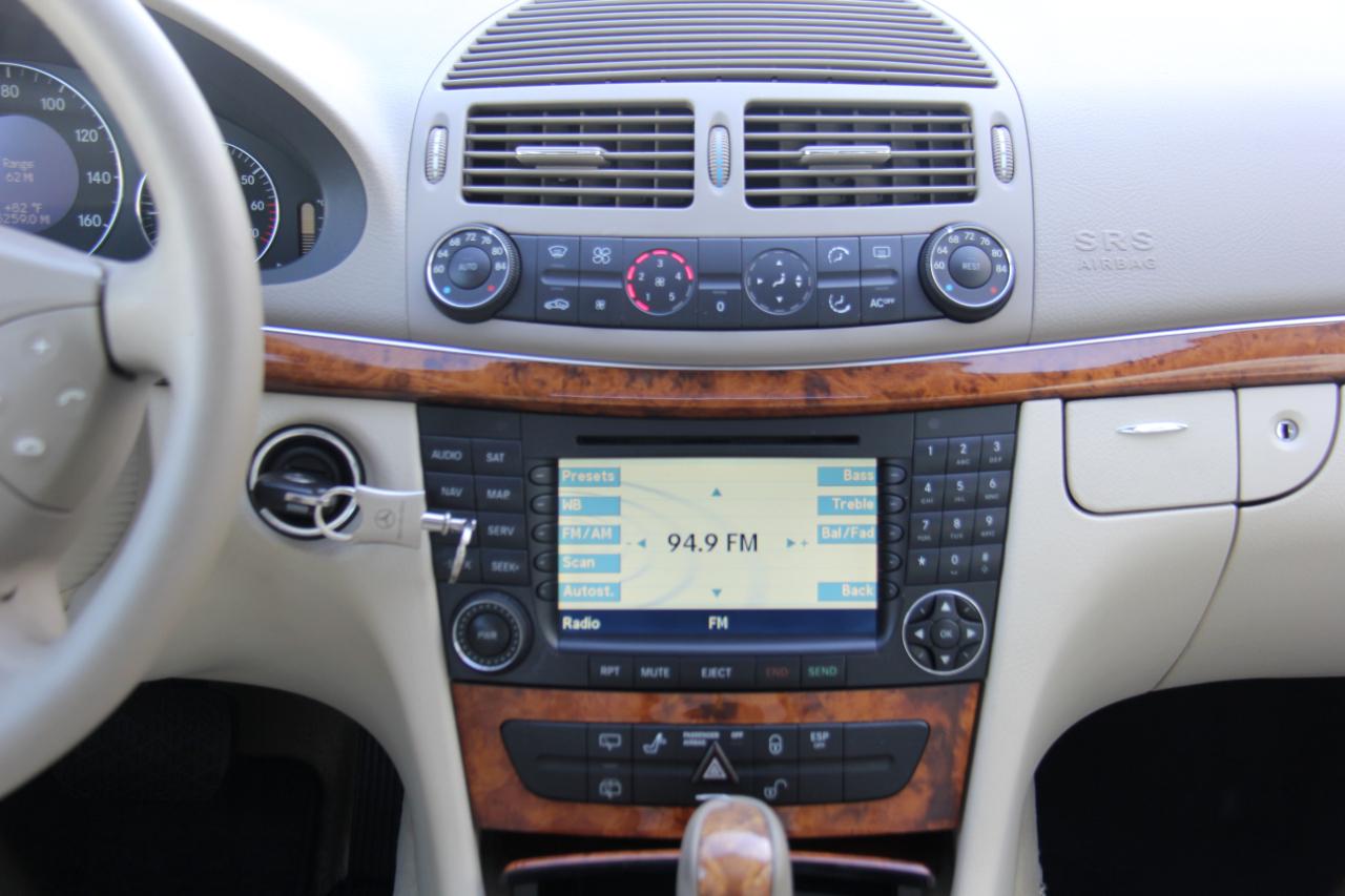 Mercedes-Benz E-Class photo 15
