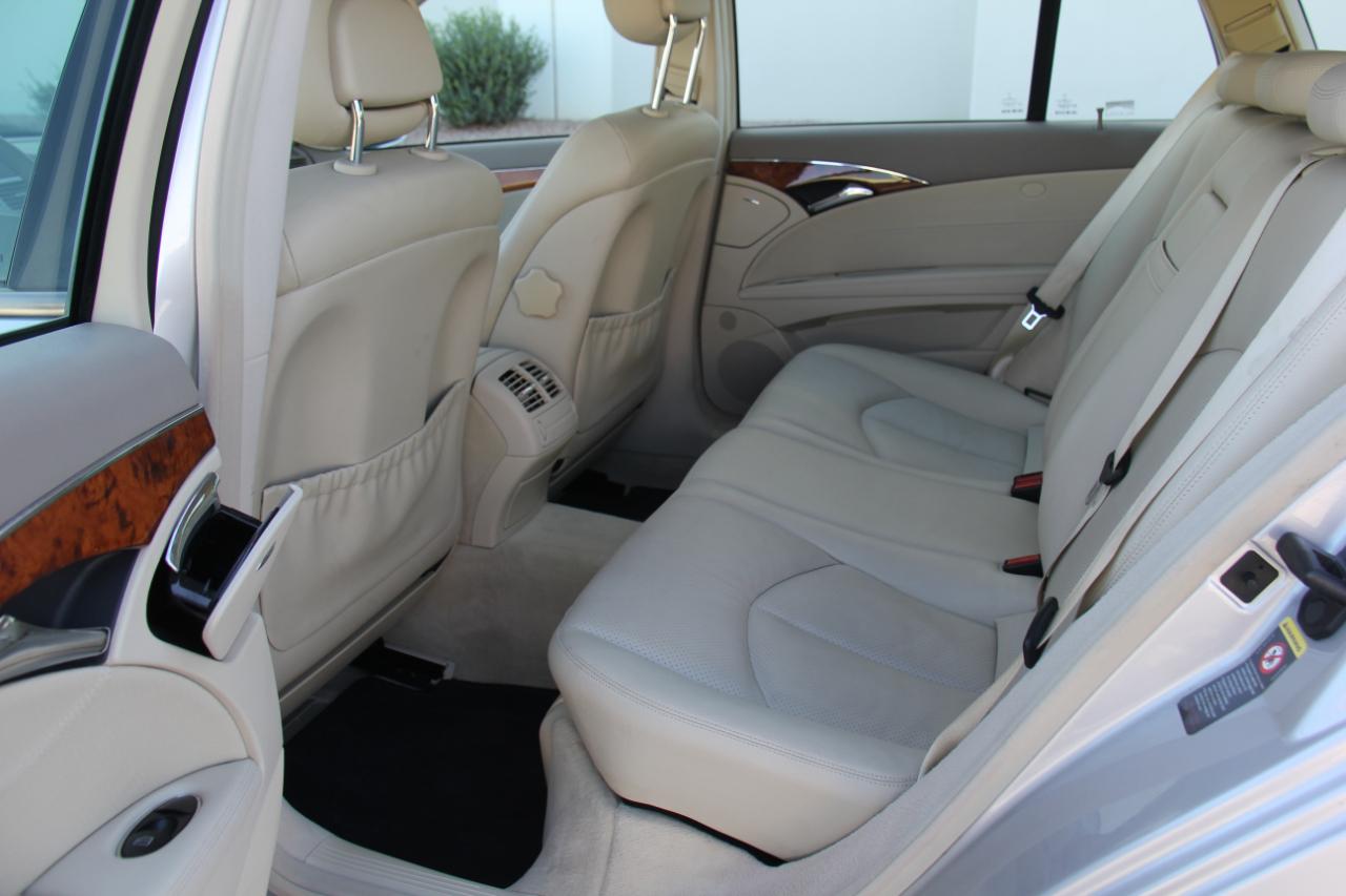 Mercedes-Benz E-Class photo 22