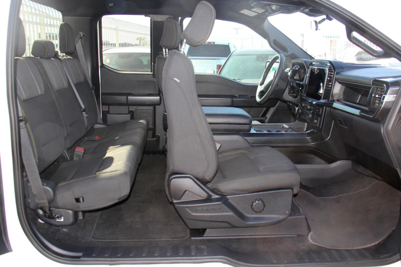 Ford F-150 STX SuperCab 4WD 2024