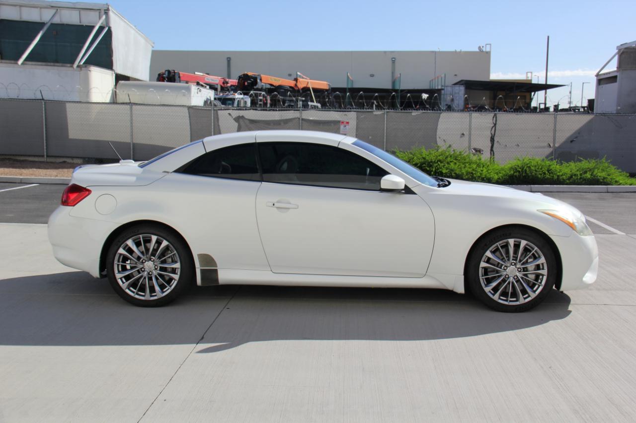 Infiniti G Convertible G37 Sport 6MT 2012