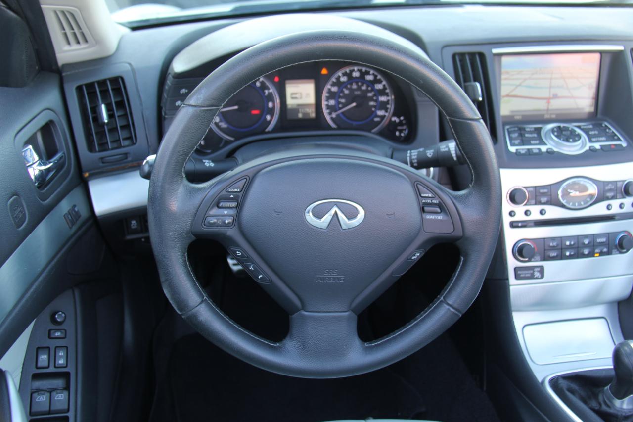 Infiniti G Convertible G37 Sport 6MT 2012