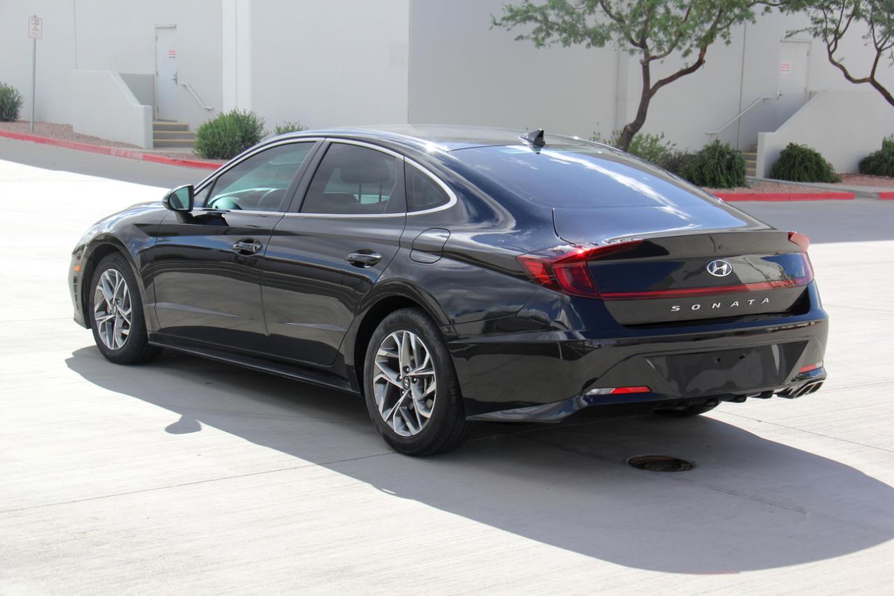 Hyundai Sonata SEL 2022