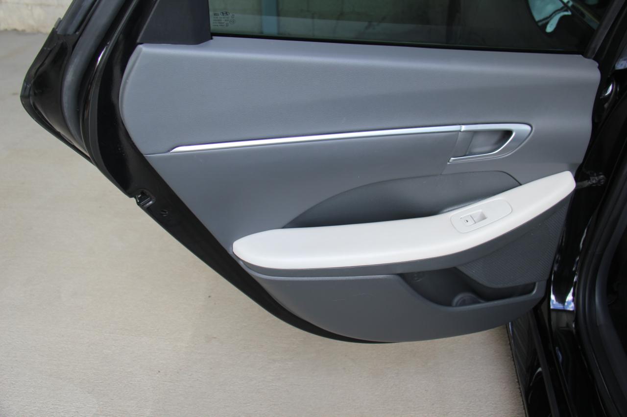 Hyundai Sonata SEL 2022