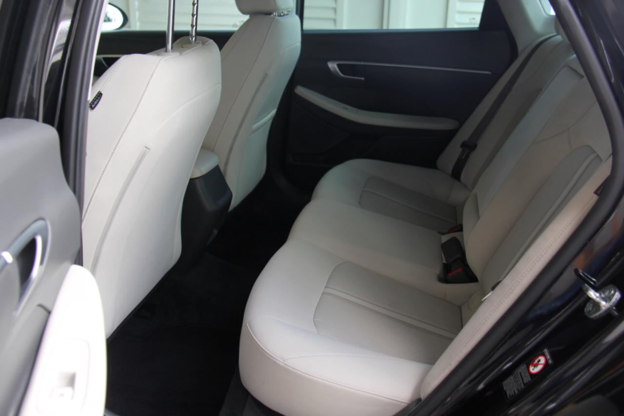 Hyundai Sonata SEL 2022
