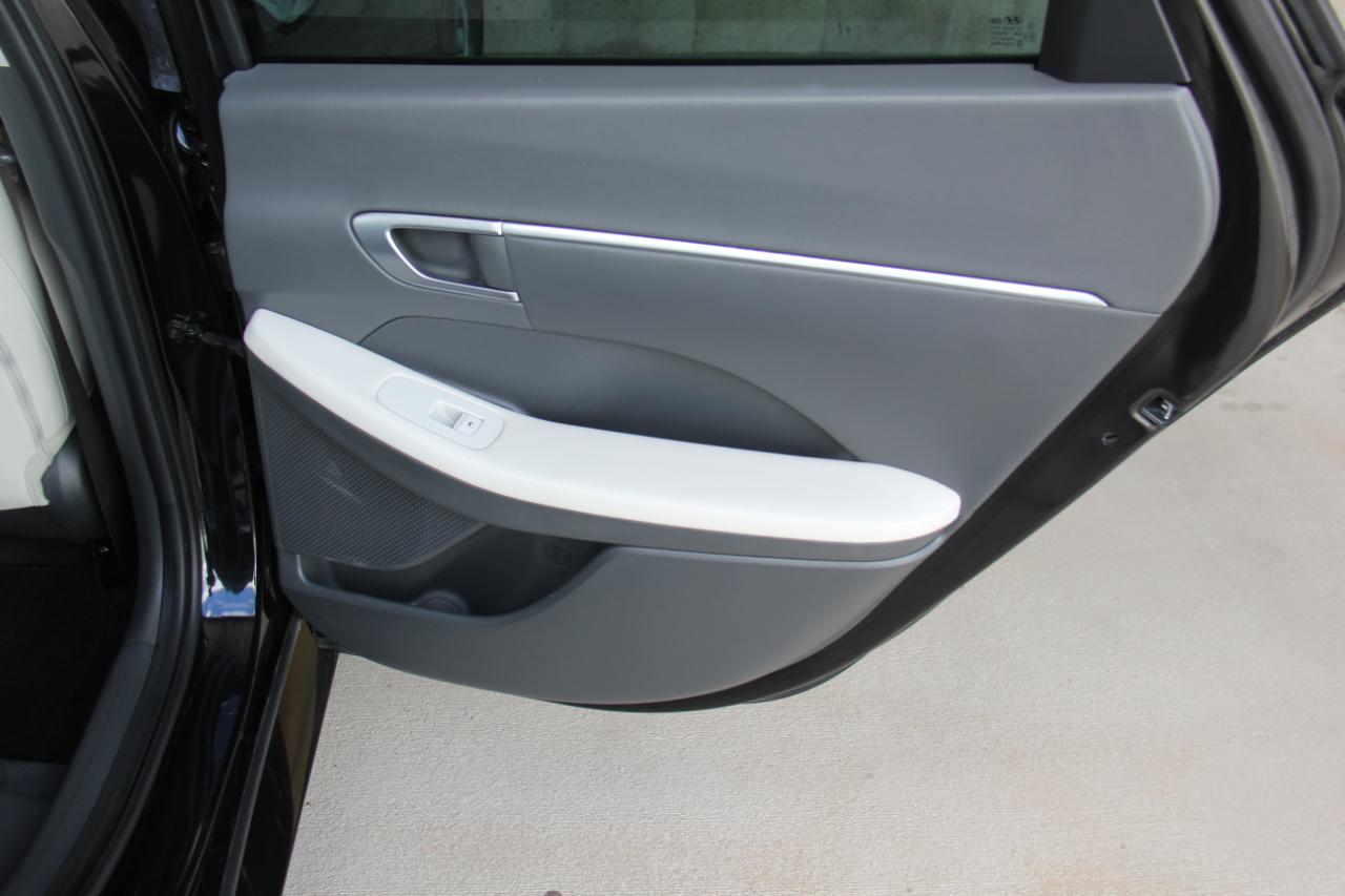 Hyundai Sonata SEL 2022