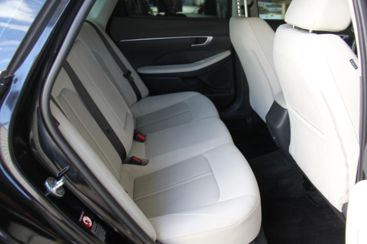Hyundai Sonata SEL 2022