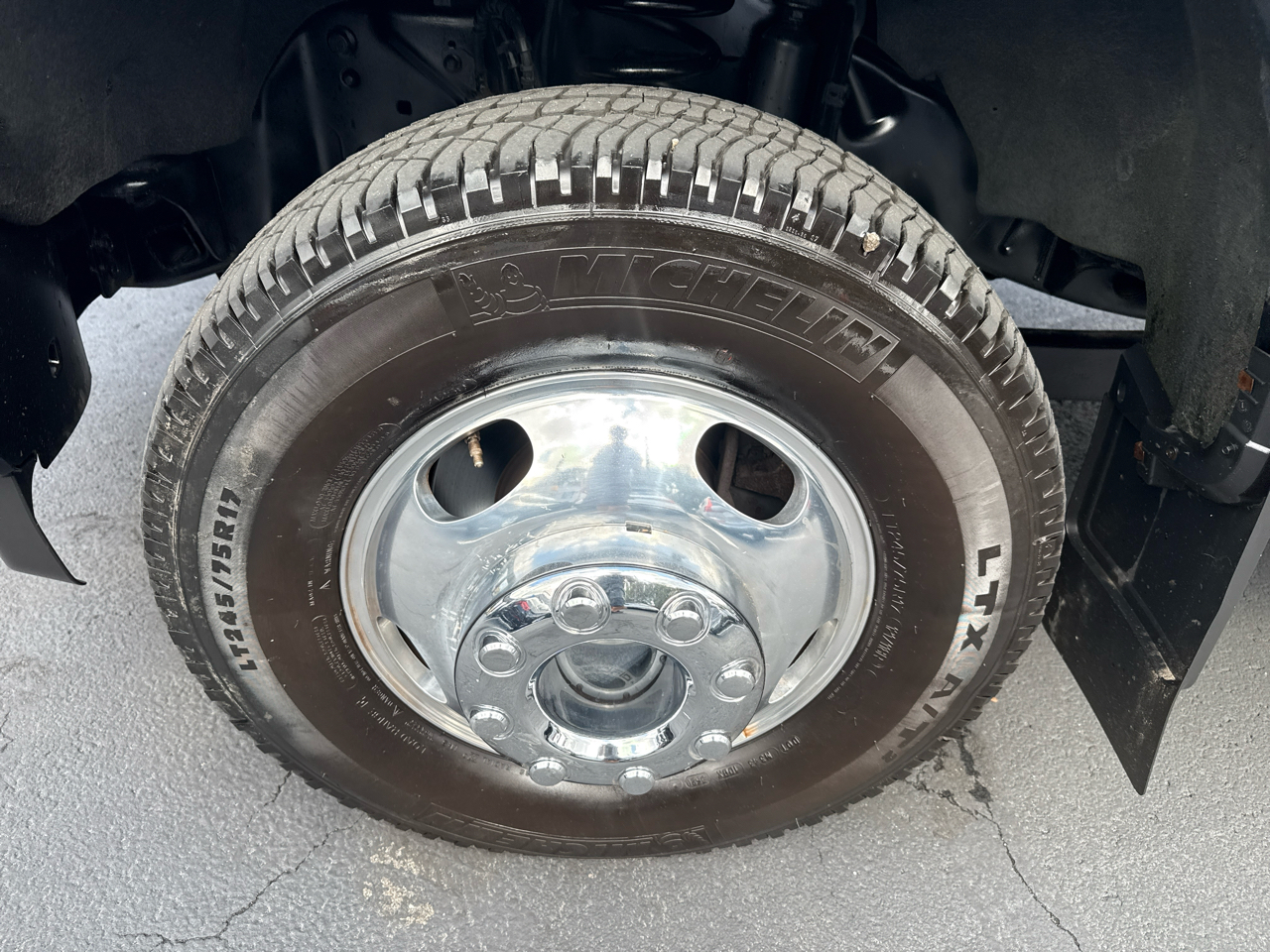 2018 Ford F-350 Platinum photo 11