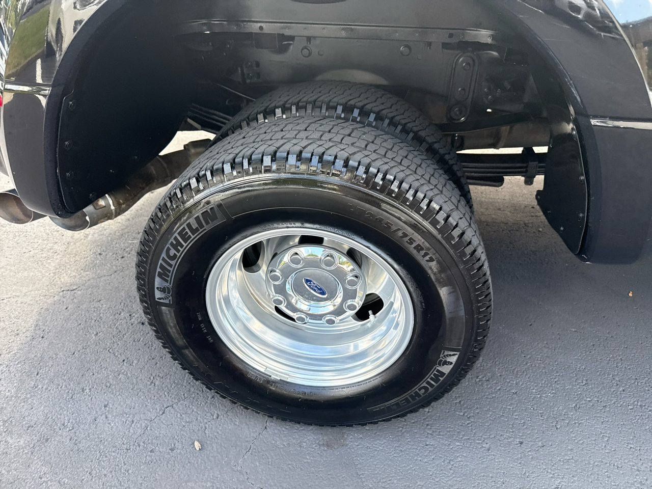 2018 Ford F-350 Platinum photo 13