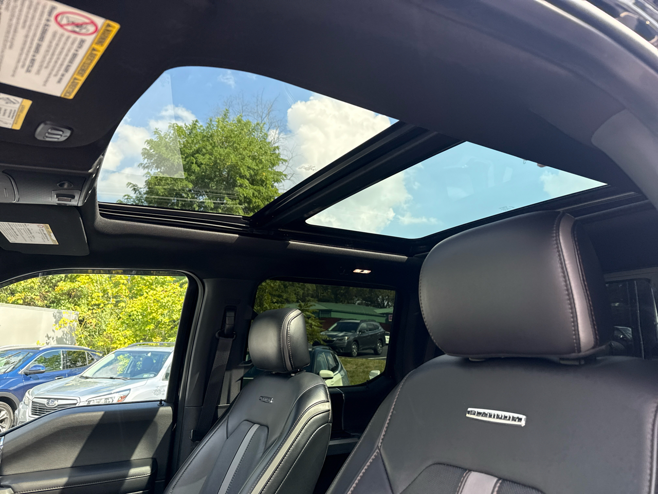 2018 Ford F-350 Platinum photo 19