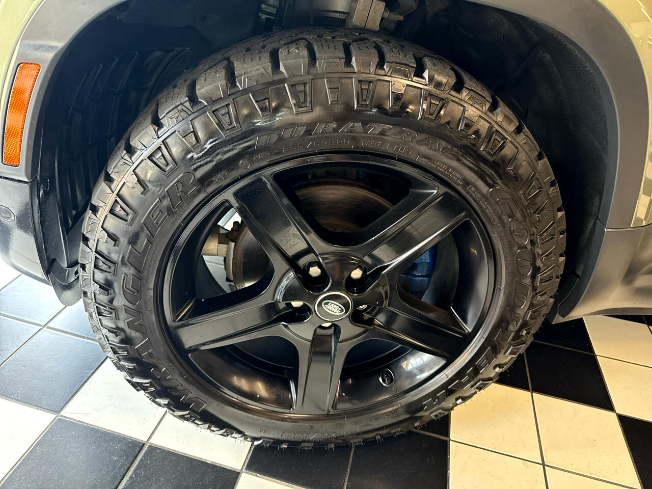 Land Rover Defender P300 110 S 2020 Land Rover Defender P300 110 S 2020