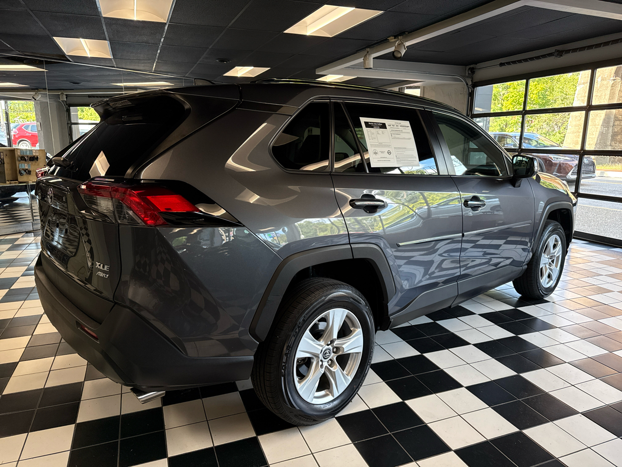 Toyota RAV4 XLE AWD 2019 Toyota RAV4 XLE AWD 2019