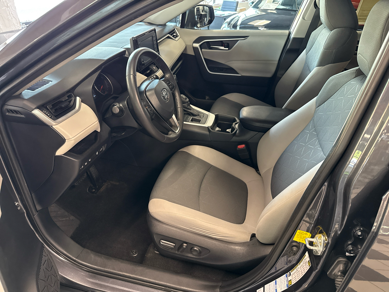 Toyota RAV4 XLE AWD 2019 Toyota RAV4 XLE AWD 2019