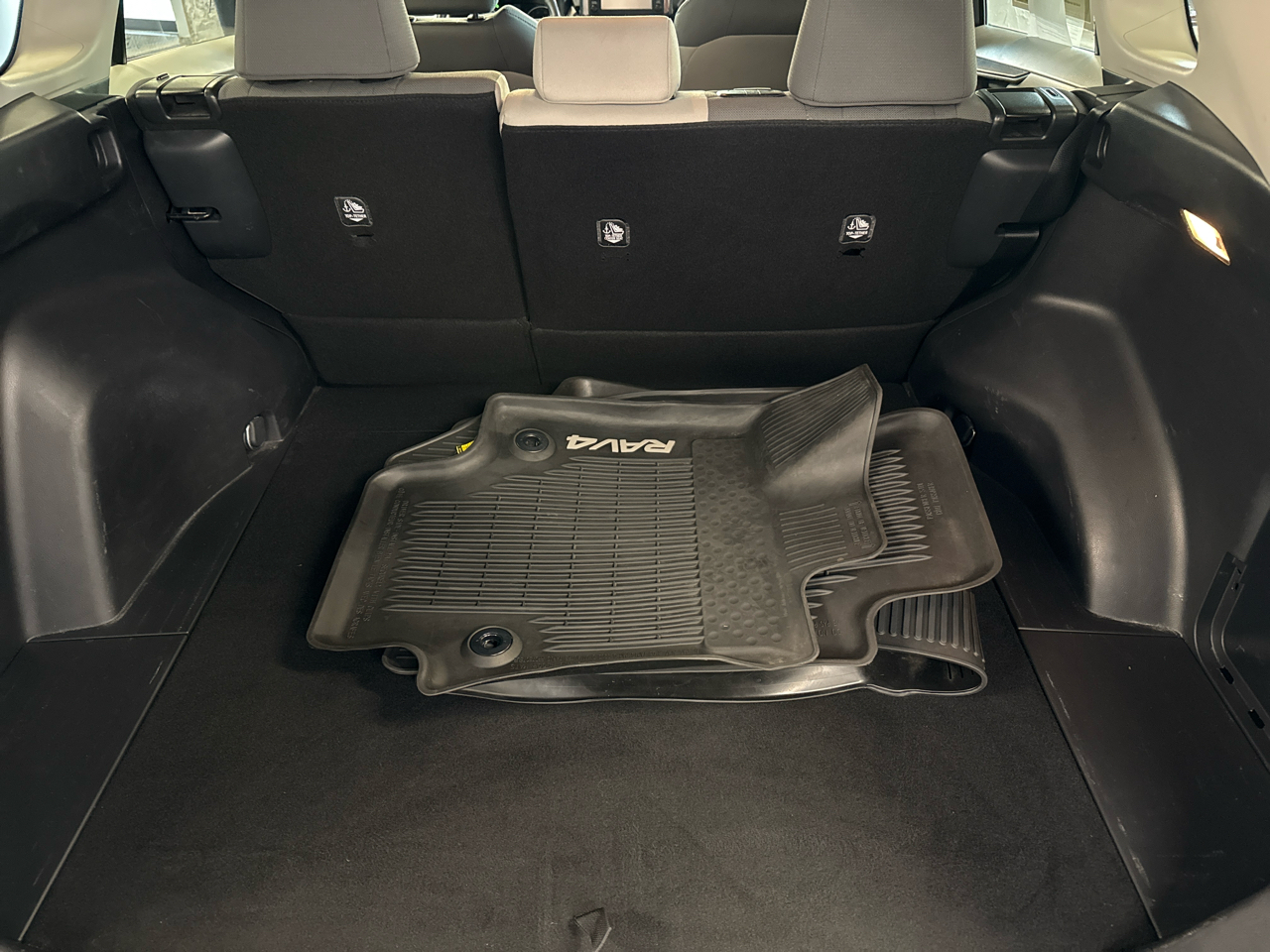 Toyota RAV4 XLE AWD 2019 Toyota RAV4 XLE AWD 2019