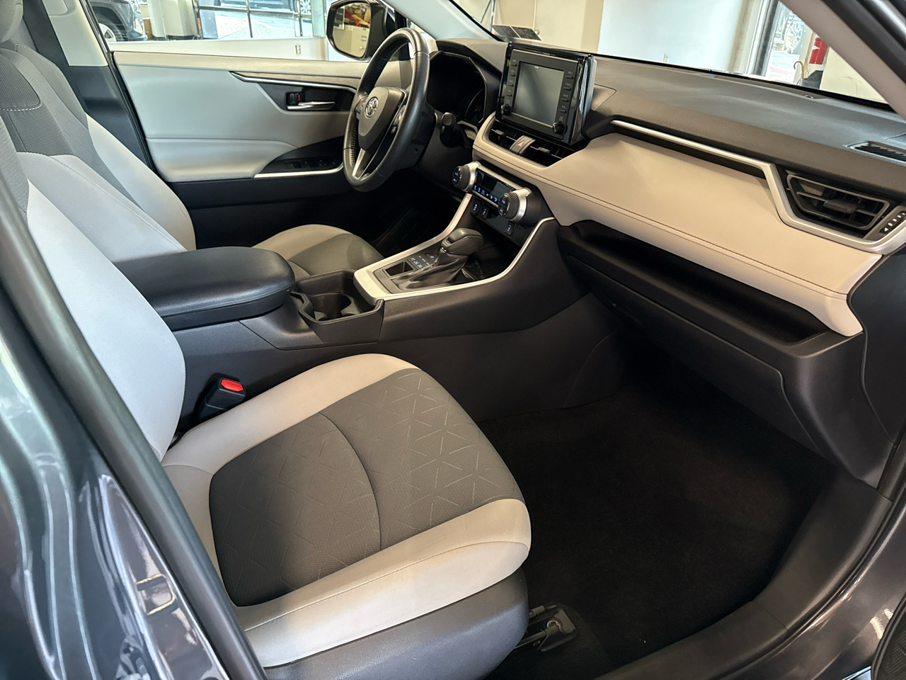 Toyota RAV4 XLE AWD 2019 Toyota RAV4 XLE AWD 2019