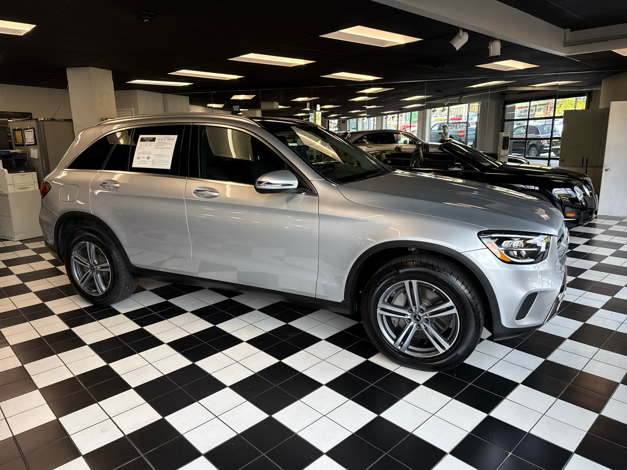 Mercedes-Benz GLC-Class GLC300 4MATIC 2020 Mercedes-Benz GLC-Class GLC300 4MATIC 2020