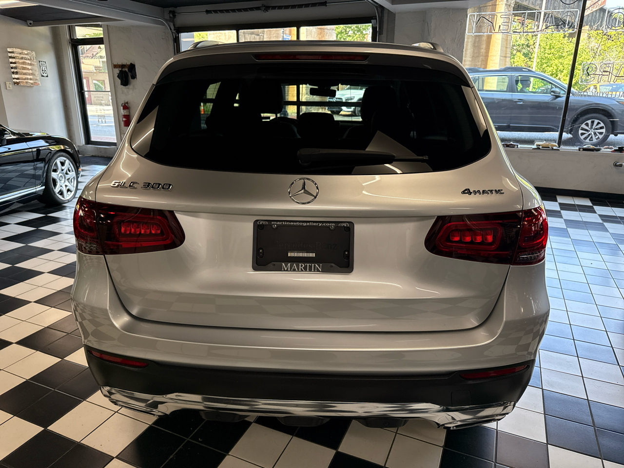 Mercedes-Benz GLC-Class GLC300 4MATIC 2020 Mercedes-Benz GLC-Class GLC300 4MATIC 2020