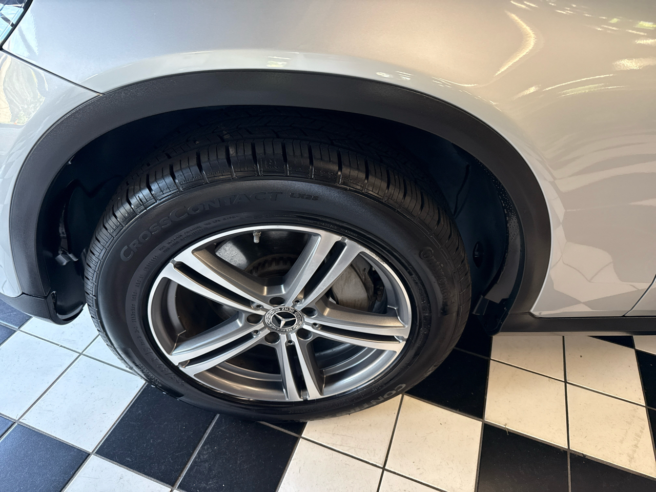 Mercedes-Benz GLC-Class GLC300 4MATIC 2020 Mercedes-Benz GLC-Class GLC300 4MATIC 2020