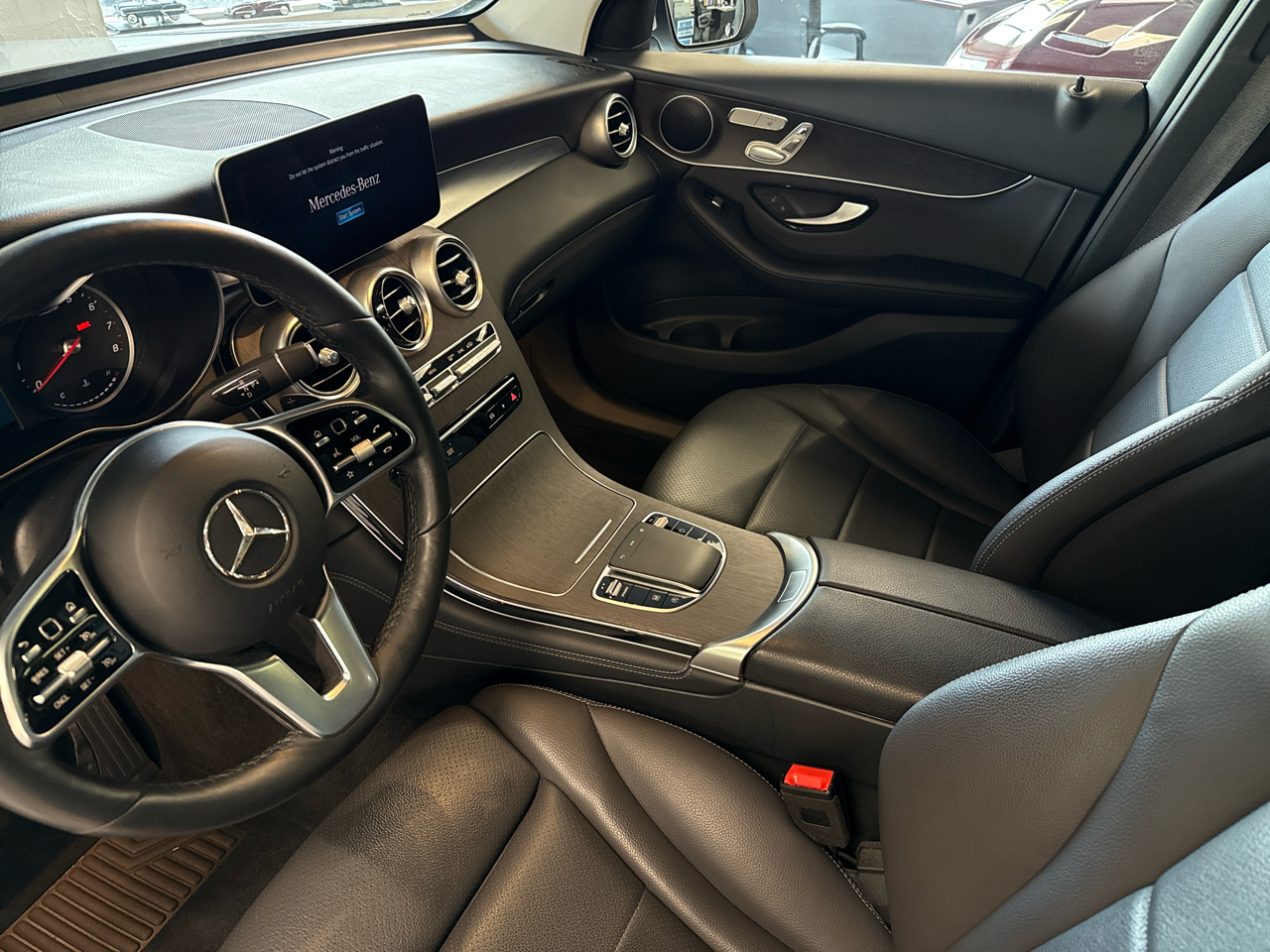 Mercedes-Benz GLC-Class GLC300 4MATIC 2020 Mercedes-Benz GLC-Class GLC300 4MATIC 2020