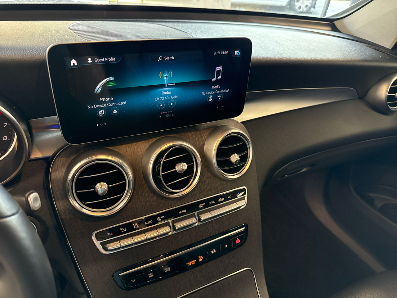 Mercedes-Benz GLC-Class GLC300 4MATIC 2020 Mercedes-Benz GLC-Class GLC300 4MATIC 2020