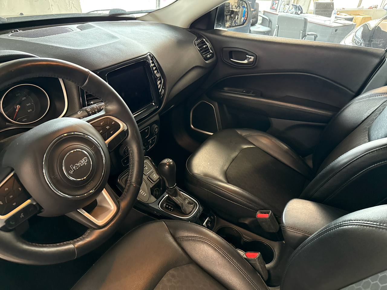 2018 Jeep Compass North Edition Latitude photo 11
